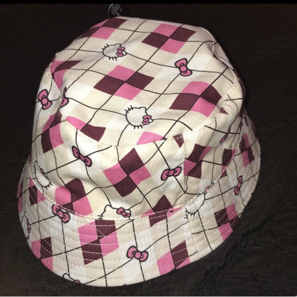 Hello Kitty Bucket Hat
